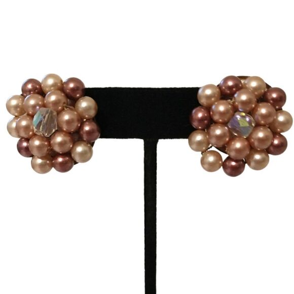 Faux Pearl Cluster Earrings Beaded AB Crystals Clip On Japan MCM Purple Pinks - Picture 3 of 16